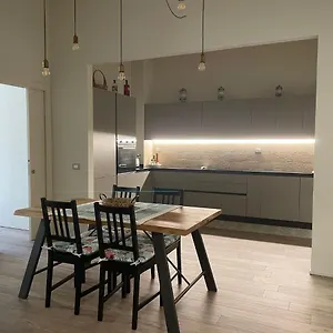 https://appartamento-in-centro-storico.it-tuscanyhotel.com